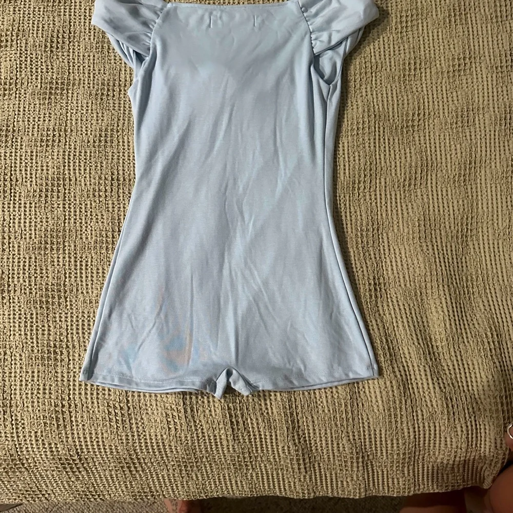 Free-est light blue cowl neck tunic bodysuit